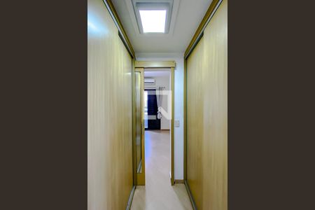 Apartamento à venda com 228m², 3 quartos e 3 vagasQuarto 3 - Suíte