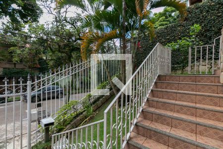 Casa à venda com 420m², 5 quartos e 4 vagasÁrea Externa
