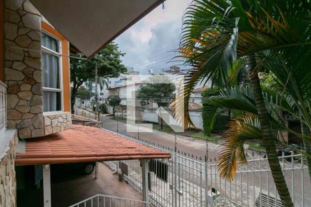 Casa à venda com 420m², 5 quartos e 4 vagasÁrea Externa