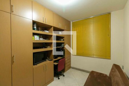 Casa à venda com 420m², 5 quartos e 4 vagasQuarto 2