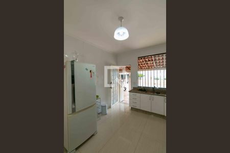 Casa à venda com 420m², 5 quartos e 4 vagasCozinha