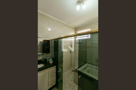 Casa à venda com 420m², 5 quartos e 4 vagasBanheiro da Suíte 1