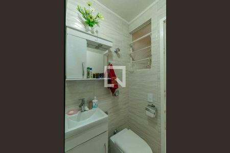 Casa à venda com 420m², 5 quartos e 4 vagasBanheiro da Suíte 5