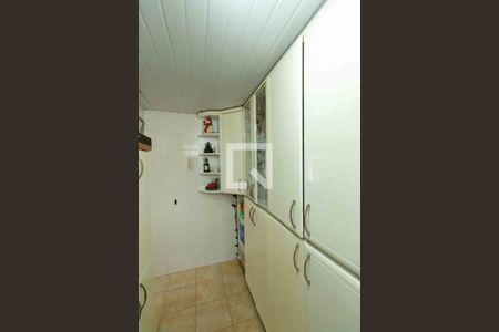 Casa à venda com 420m², 5 quartos e 4 vagasDespensa