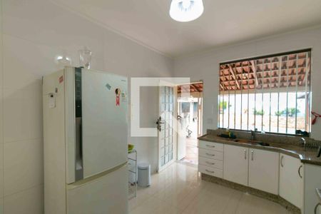 Casa à venda com 420m², 5 quartos e 4 vagasCozinha