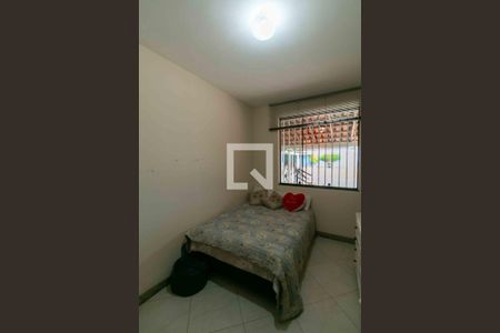 Casa à venda com 420m², 5 quartos e 4 vagasQuarto 3