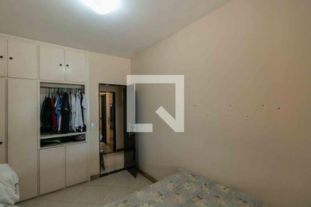 Casa à venda com 420m², 5 quartos e 4 vagasQuarto 3