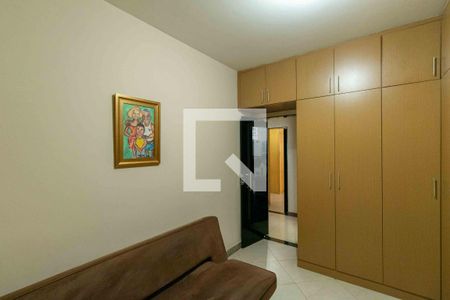 Casa à venda com 420m², 5 quartos e 4 vagasQuarto 2