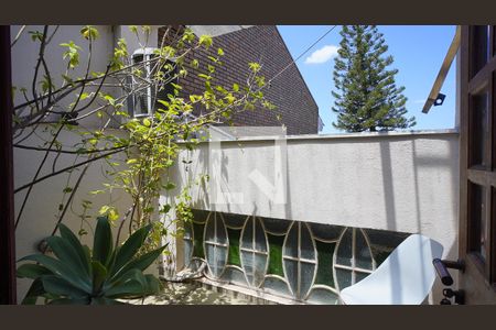 Casa para alugar com 350m², 3 quartos e 2 vagasvista