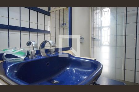 Casa para alugar com 350m², 3 quartos e 2 vagasBanheiro Corredor