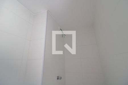 Apartamento para alugar com 34m², 2 quartos e sem vagaBanheiro