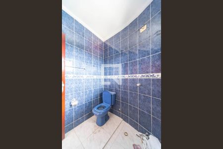 Casa para alugar com 110m², 2 quartos e 1 vaga Casa para alugar com 110m², 2 quartos e 1 vagaBanheiro do Quarto 2