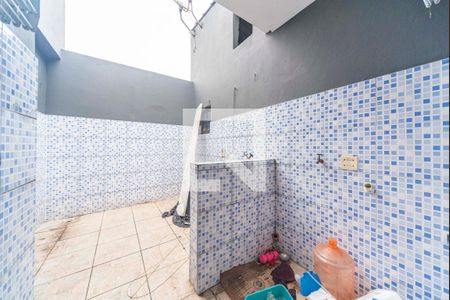 Casa para alugar com 110m², 2 quartos e 1 vaga Casa para alugar com 110m², 2 quartos e 1 vagaÁrea de Serviço