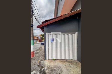 Casa para alugar com 110m², 2 quartos e 1 vaga Casa para alugar com 110m², 2 quartos e 1 vagaFachada