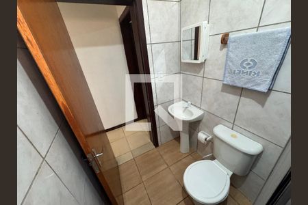Casa para alugar com 68m², 2 quartos e 1 vaga Casa para alugar com 68m², 2 quartos e 1 vagaBanheiro