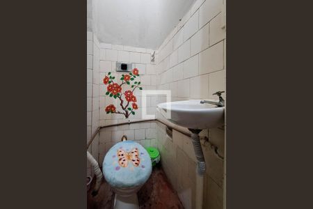 Apartamento à venda com 148m², 3 quartos e sem vaga Apartamento à venda com 148m², 3 quartos e sem vagaBanheiro de serviço