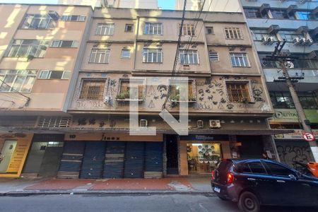 Apartamento à venda com 148m², 3 quartos e sem vaga Apartamento à venda com 148m², 3 quartos e sem vagaFachada