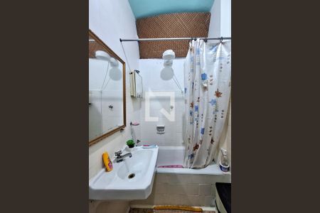 Apartamento à venda com 148m², 3 quartos e sem vaga Apartamento à venda com 148m², 3 quartos e sem vagaBanheiro