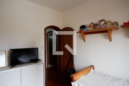 Apartamento à venda com 240m², 4 quartos e 3 vagasQuarto 04