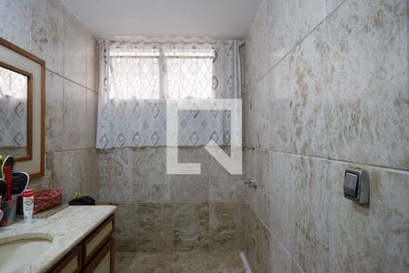 Apartamento à venda com 240m², 4 quartos e 3 vagasBanheiro