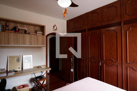 Apartamento à venda com 240m², 4 quartos e 3 vagasQuarto 03