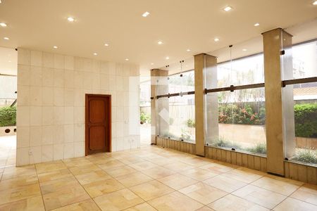 Apartamento à venda com 240m², 4 quartos e 3 vagasÁrea comum