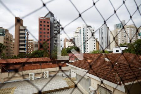 Apartamento à venda com 240m², 4 quartos e 3 vagasQuarto 03