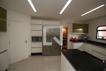 Apartamento à venda com 320m², 4 quartos e 4 vagasCozinha