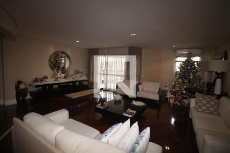 Sala de TV de apartamento à venda com 4 quartos, 320m² em Tatuapé, São Paulo