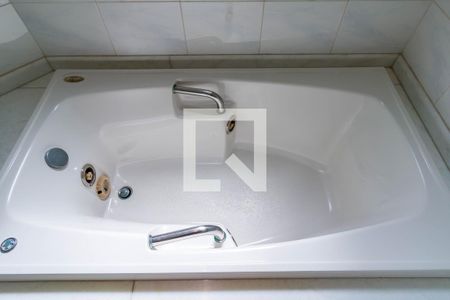 Apartamento à venda com 169m², 4 quartos e 3 vagas Apartamento à venda com 169m², 4 quartos e 3 vagasBanheiro do Quarto 3