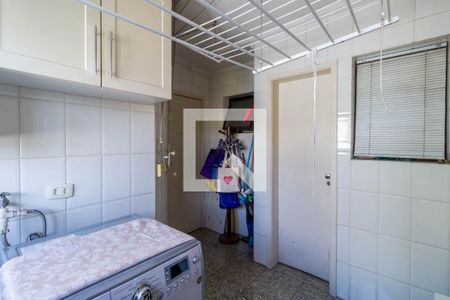 Apartamento à venda com 169m², 4 quartos e 3 vagas Apartamento à venda com 169m², 4 quartos e 3 vagasÁrea de Serviço