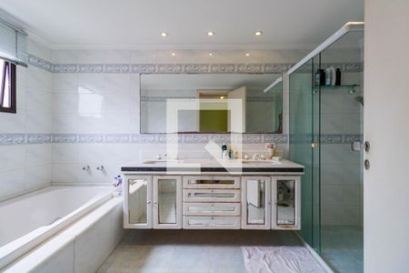 Apartamento à venda com 169m², 4 quartos e 3 vagas Apartamento à venda com 169m², 4 quartos e 3 vagasBanheiro do Quarto 3