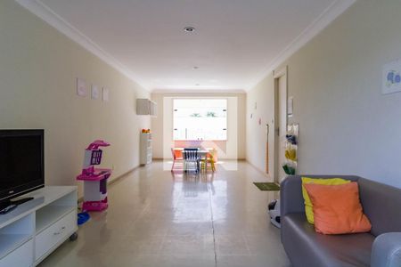 Apartamento à venda com 169m², 4 quartos e 3 vagas Apartamento à venda com 169m², 4 quartos e 3 vagasÁrea comum