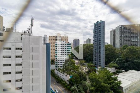 Apartamento à venda com 169m², 4 quartos e 3 vagas Apartamento à venda com 169m², 4 quartos e 3 vagasvista