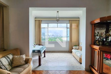 Apartamento à venda com 240m², 3 quartos e 1 vagaSala