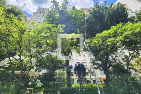 Apartamento à venda com 240m², 3 quartos e 1 vagaFachada