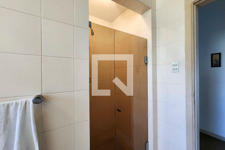 Apartamento à venda com 240m², 3 quartos e 1 vagaBanheiro