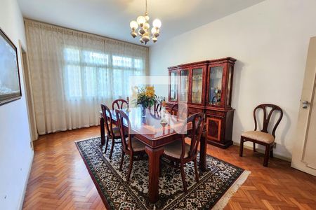 Apartamento à venda com 240m², 3 quartos e 1 vagaSala de Jantar