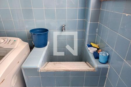 Apartamento à venda com 240m², 3 quartos e 1 vagaÁrea de Serviço