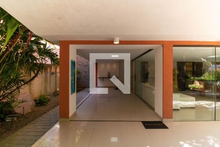 Casa de condomínio para alugar com 370m², 4 quartos e 3 vagasGaragem