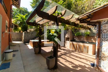 Casa de condomínio para alugar com 370m², 4 quartos e 3 vagasÁrea externa