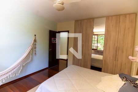 Casa de condomínio para alugar com 370m², 4 quartos e 3 vagasQuarto 1