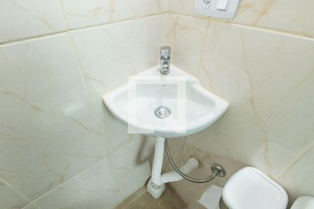 Studio para alugar com 15m², 1 quarto e sem vaga Studio para alugar com 15m², 1 quarto e sem vagaBanheiro