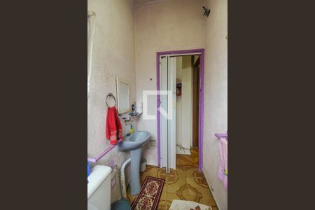 Casa à venda com 240m², 3 quartos e 1 vagaBanheiro 1