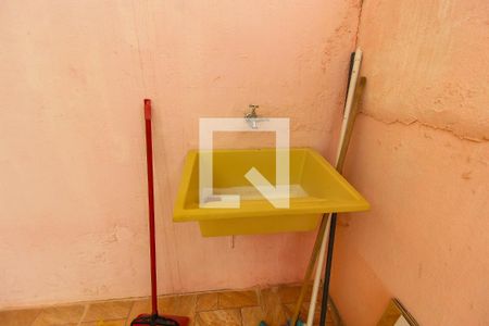 Casa à venda com 240m², 3 quartos e 1 vagaÁrea de Serviço