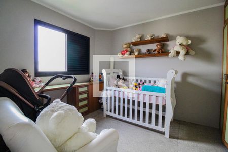 Apartamento à venda com 300m², 3 quartos e 4 vagasQuarto 2