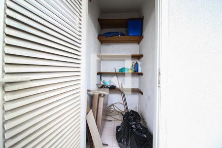 Apartamento à venda com 300m², 3 quartos e 4 vagasDespensa