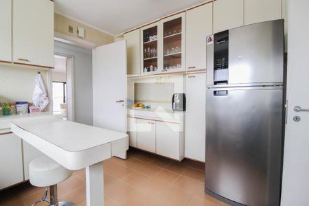 Apartamento à venda com 300m², 3 quartos e 4 vagasCozinha