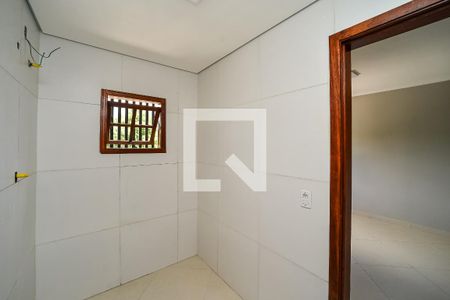Banheiro da Suíte de casa para alugar com 3 quartos, 120m² em Mário Quintana, Porto Alegre