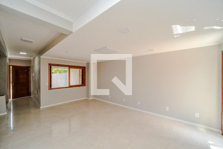 Sala de casa para alugar com 3 quartos, 120m² em Mário Quintana, Porto Alegre